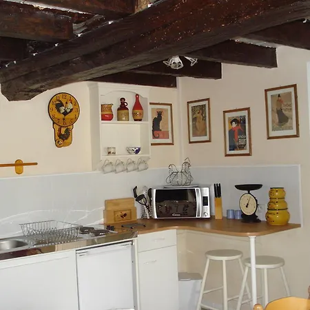 בית נופש La Maison Fleurie Saint-Mars-sur-Colmont