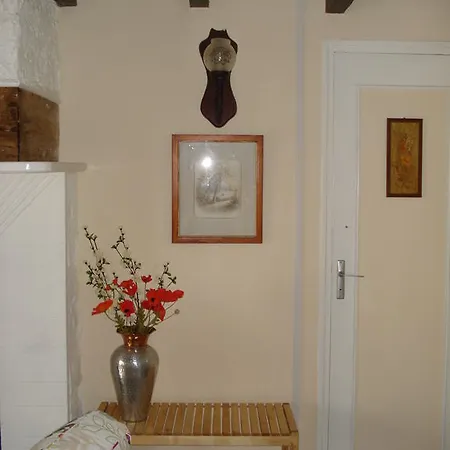 בית נופש La Maison Fleurie *